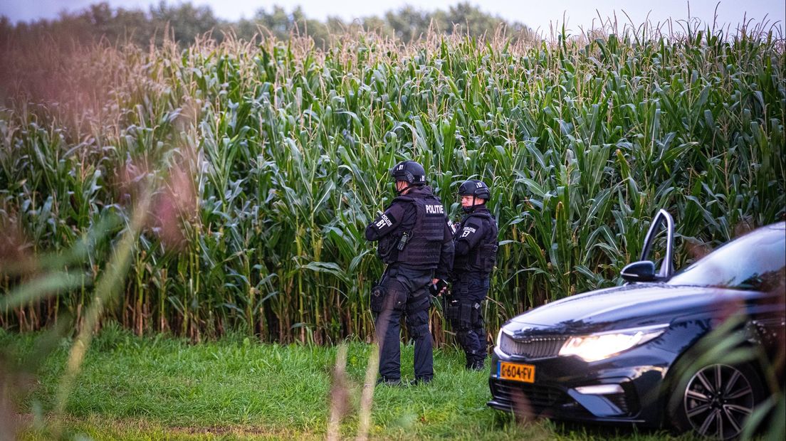 Politie doet onderzoek naar wapenvondst in Zwolle