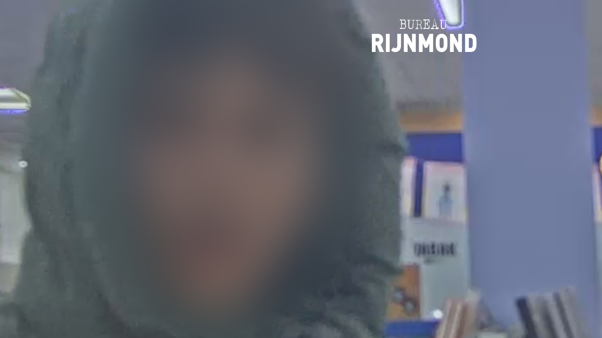 Hoogbejaarde vrouw trapt in babbeltruc en verliest duizend euro