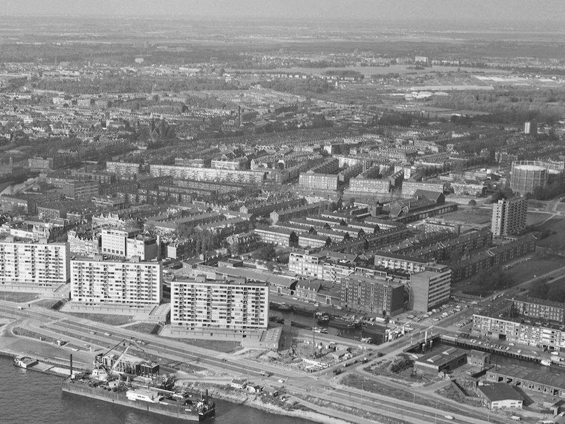 Luchtfoto Kralingen West in 1966