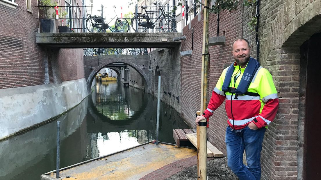 De Kromme Nieuwegracht op een archieffoto.