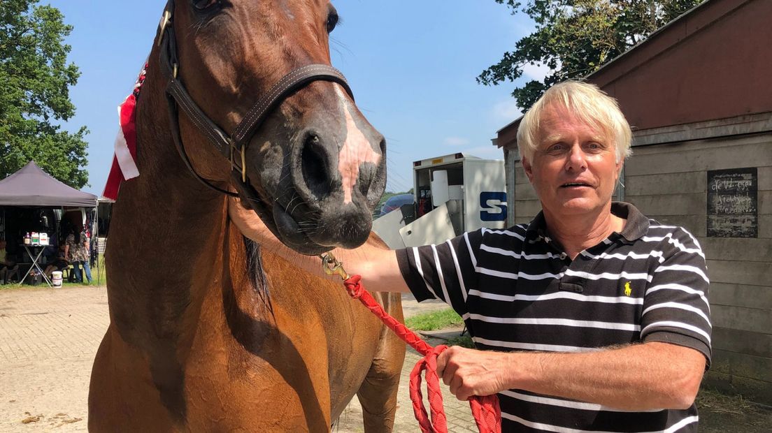 Gerard Hoetmer, de initiatiefnemer van het reddingsplan voor Duindigt