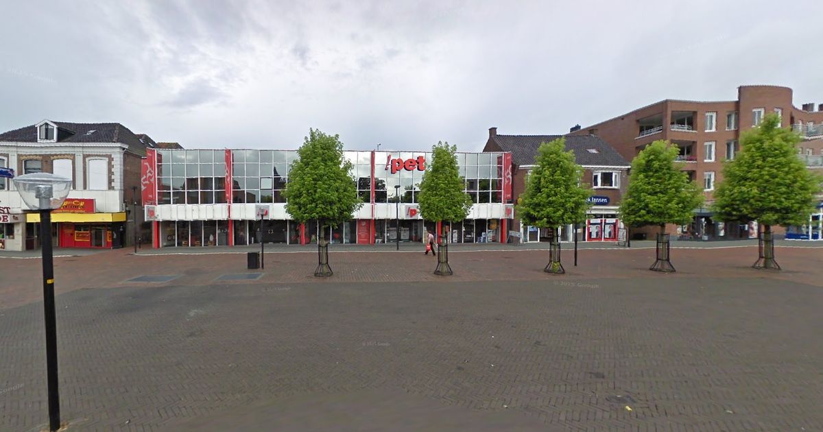 Boekhandel !Pet in Hoogeveen moet 45.000 euro huurachterstand betalen of pand verlaten - RTV Drenthe