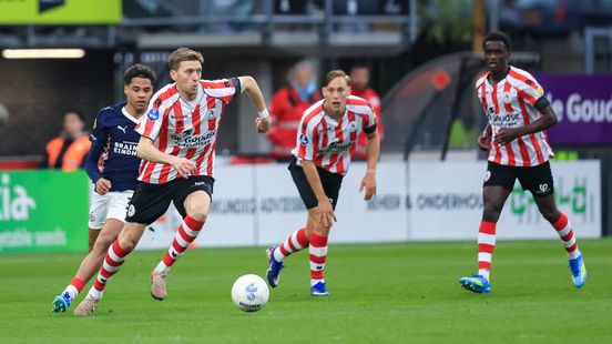 LEES TERUG: Sparta verliest van landskampioen PSV (0-2)