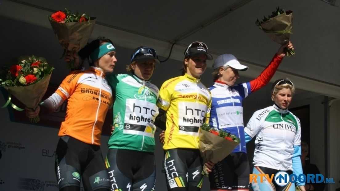 Gele truidraagster Adrie Visser won de eerste editie