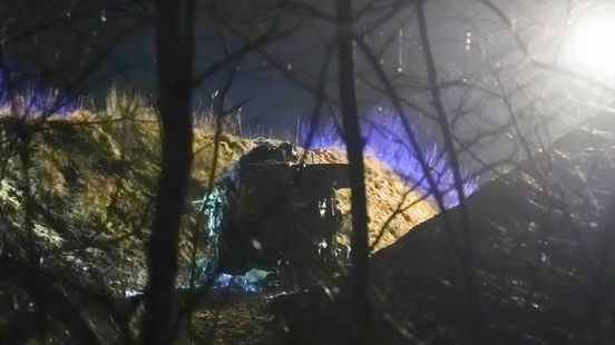 Vijf militairen gewond bij ongeluk met legervoertuig in Hoogersmilde. Vijf militairen gewond bij ongeluk met legervoertuig in Hoogersmilde.