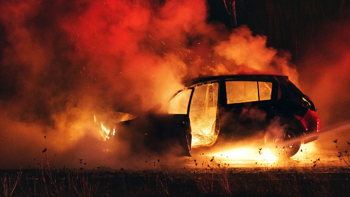 Verdachte opgepakt voor autobranden Roosteren