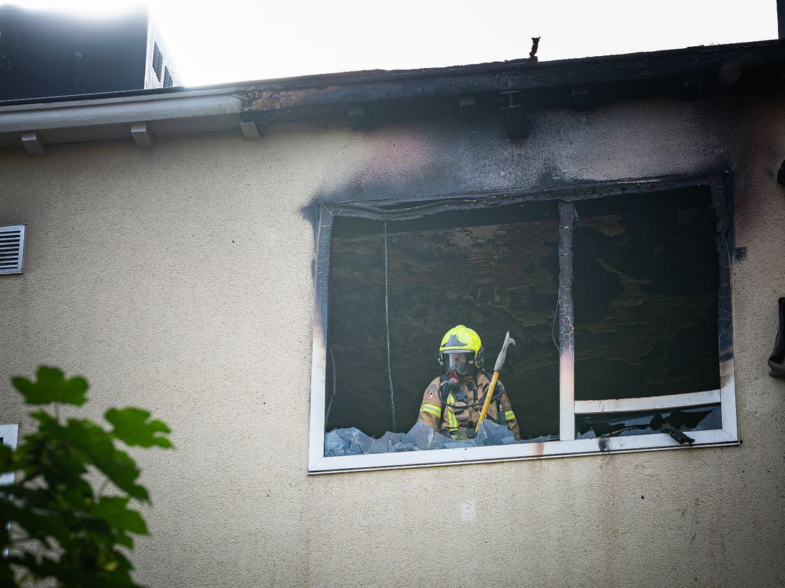 De brand zorgde voor veel schade in huis.