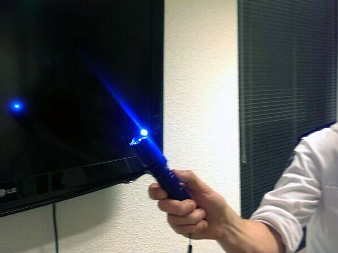 Zaklamptaser