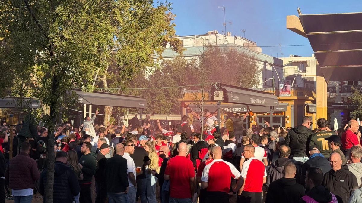 Teruglezen liveblog: Matchday! Bier en zon: supporters genieten | 'Baila de Utrecht' in Spaanse disc