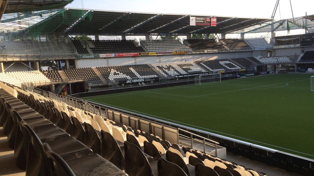 Het stadion van Heracles Almelo