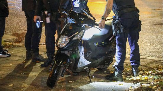 Scooterrijder gewond na aanrijding