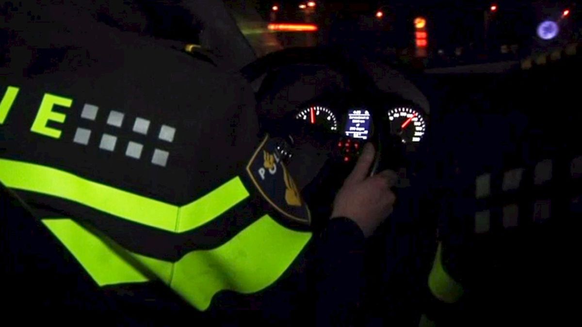 Agenten gewond bij achtervolging van meisje onder invloed