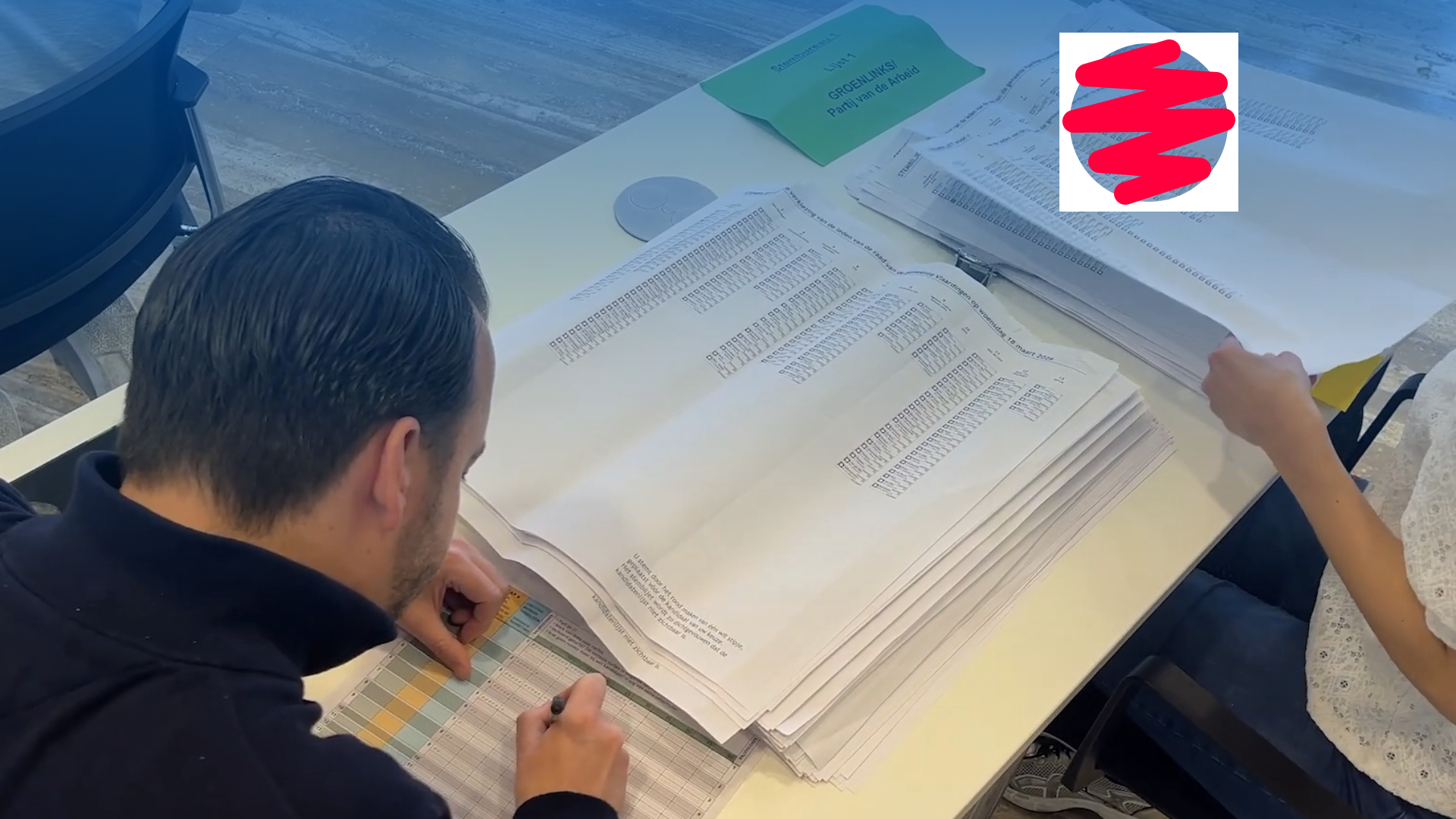 In Vlaardingen worden alle stemmen opnieuw geteld.