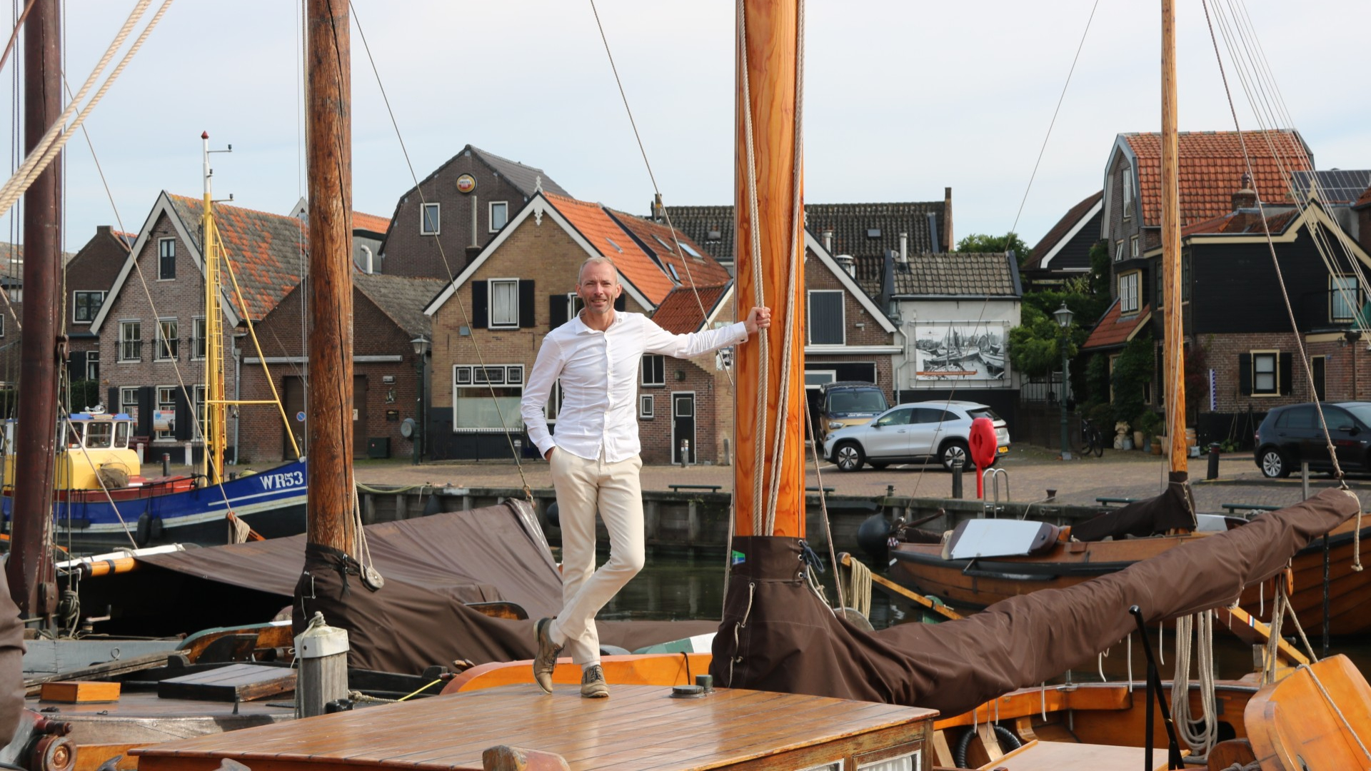 Sjaak schreef boek over Spakenburg om beeld van het dorp veranderen