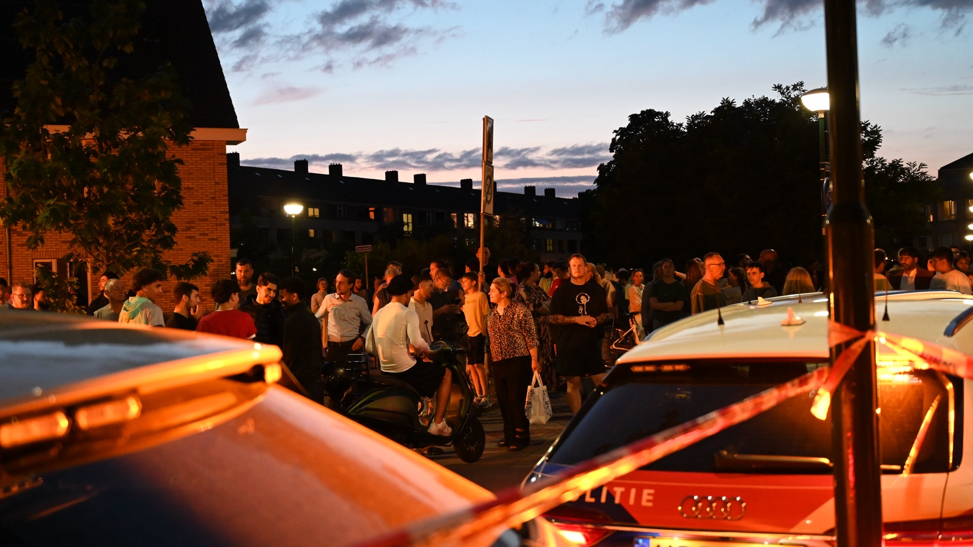Twee verdachten aangehouden bij grote politie-inzet in Bilthoven, situatie veilig volgens politie