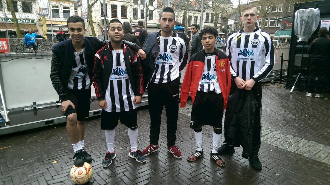 Straatvoetbal-team uit Harderwijk