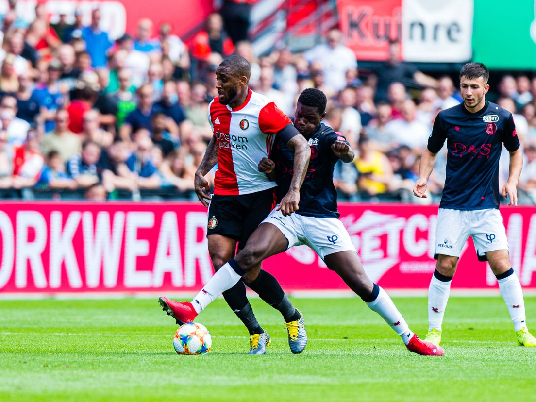 Leroy Fer, Ragnar Ache en Halil Dervisoglu (v.l.n.r.) tijdens Feyenoord-Sparta. Bron: VK Sportphoto