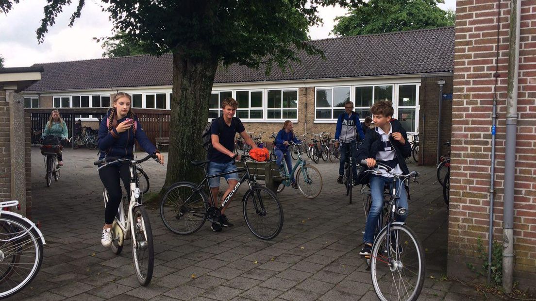 De leerlingen zijn vanaf 10.30 uur vrij (Rechten: Marjolein Knol / RTV Drenthe)