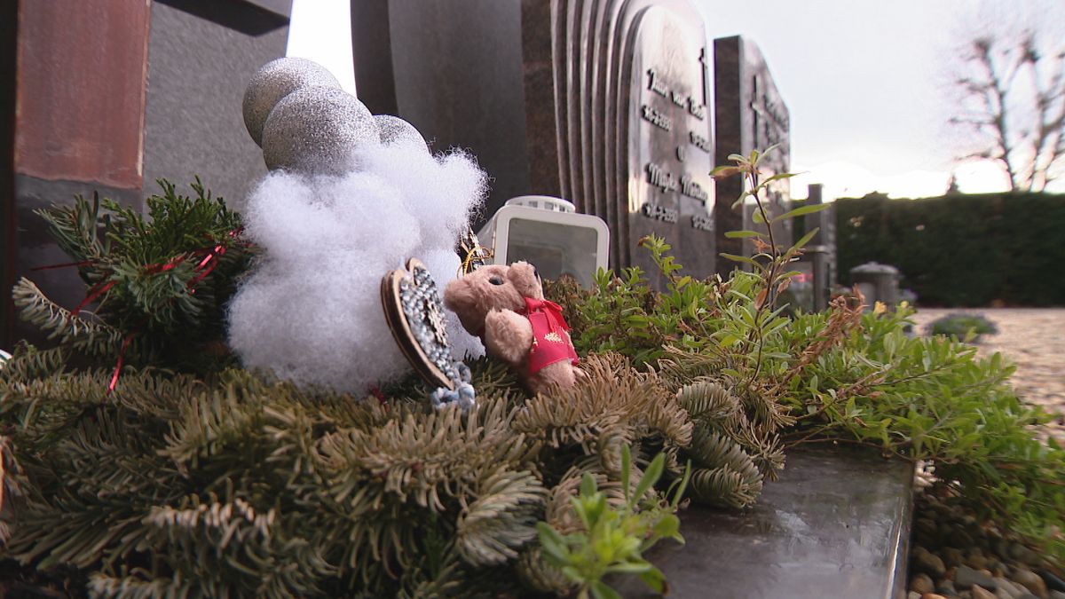 Bezoekers kerkhof Wijlre verontwaardigd na plunderingen: 'Dit is echt van de zotte'