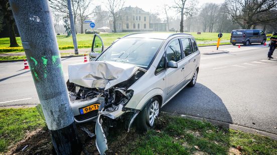 Gewonde bij ongeluk • brand gesticht in cel.