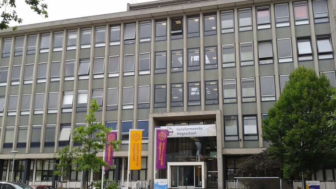Hogeschool wordt geen kerk