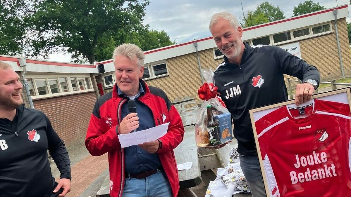 'Na dag één van het kampioensfeest bij WKE'16 dacht ik dat het niet gekker kon'