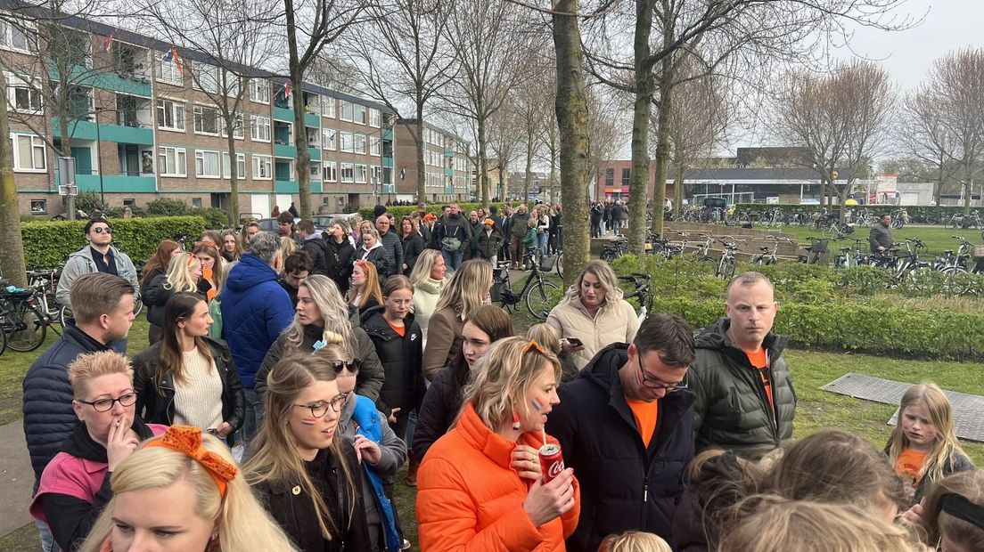 Lange rige by it King City-festival yn Drachten
