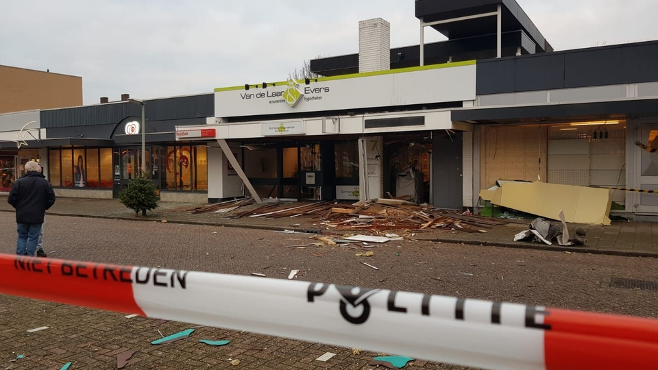 Maandenlange Celstraffen Voor Plegers Plofkraak Roermond - L1 Nieuws