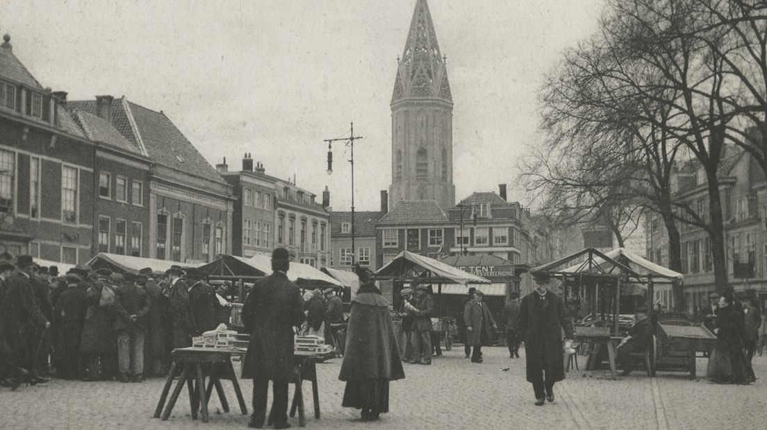 De markt op de Grote Markt | Bron: collectie Haags Gemeentearchief
