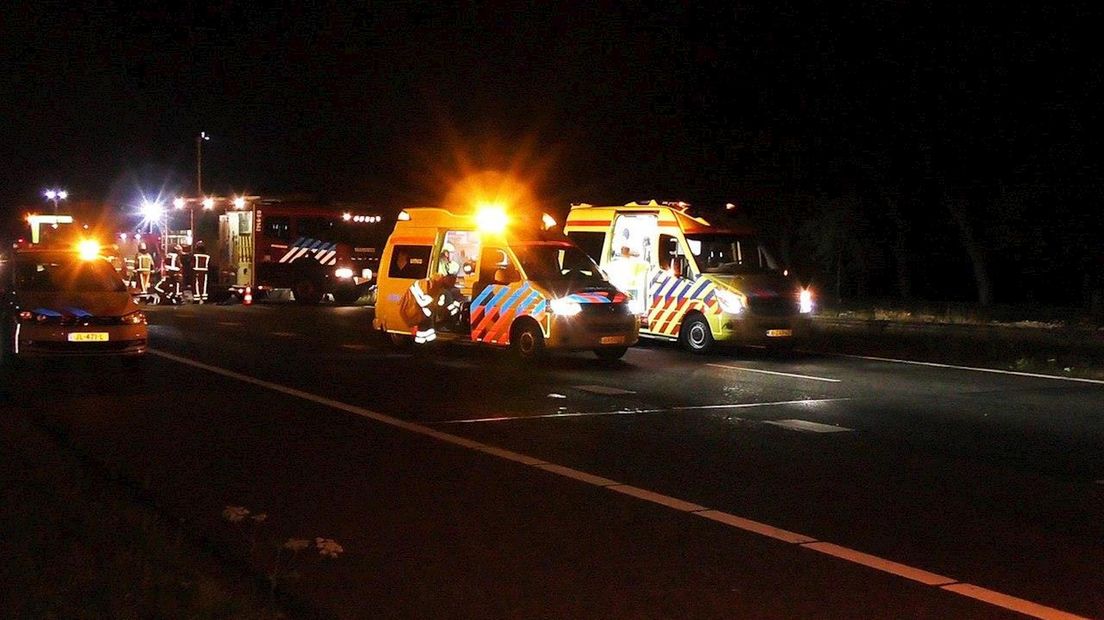 Twee gewonden bij ongeluk op A32