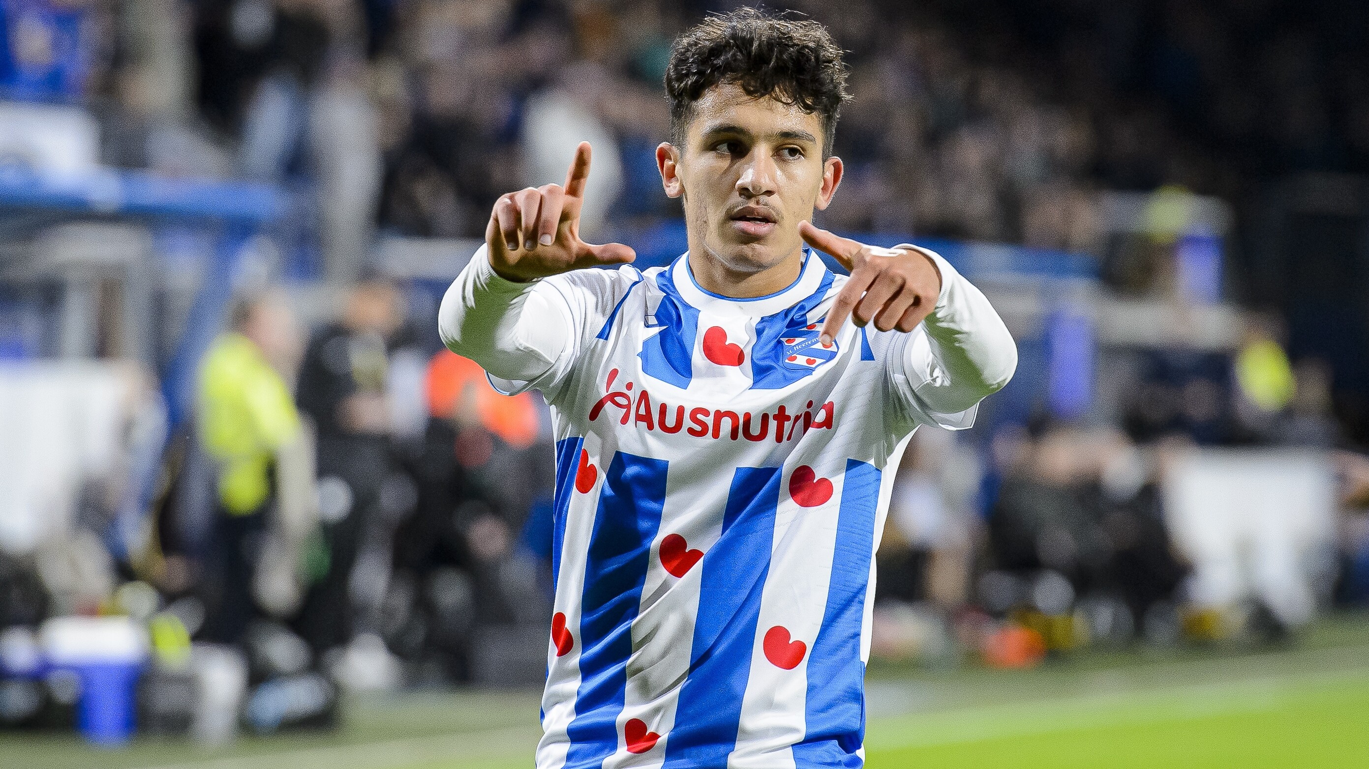 Osame Sahraoui nei de iepeningstreffer