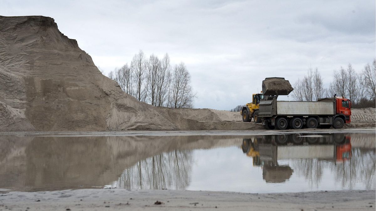 Bewoners Collendoorn bezorgd over dreigende vervuiling zandwinplas