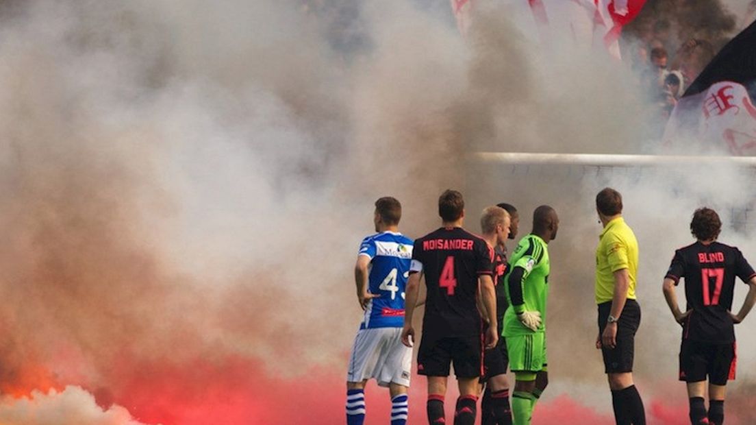 Vuurwerk mogelijk al vooraf Kuip binnengesmokkeld