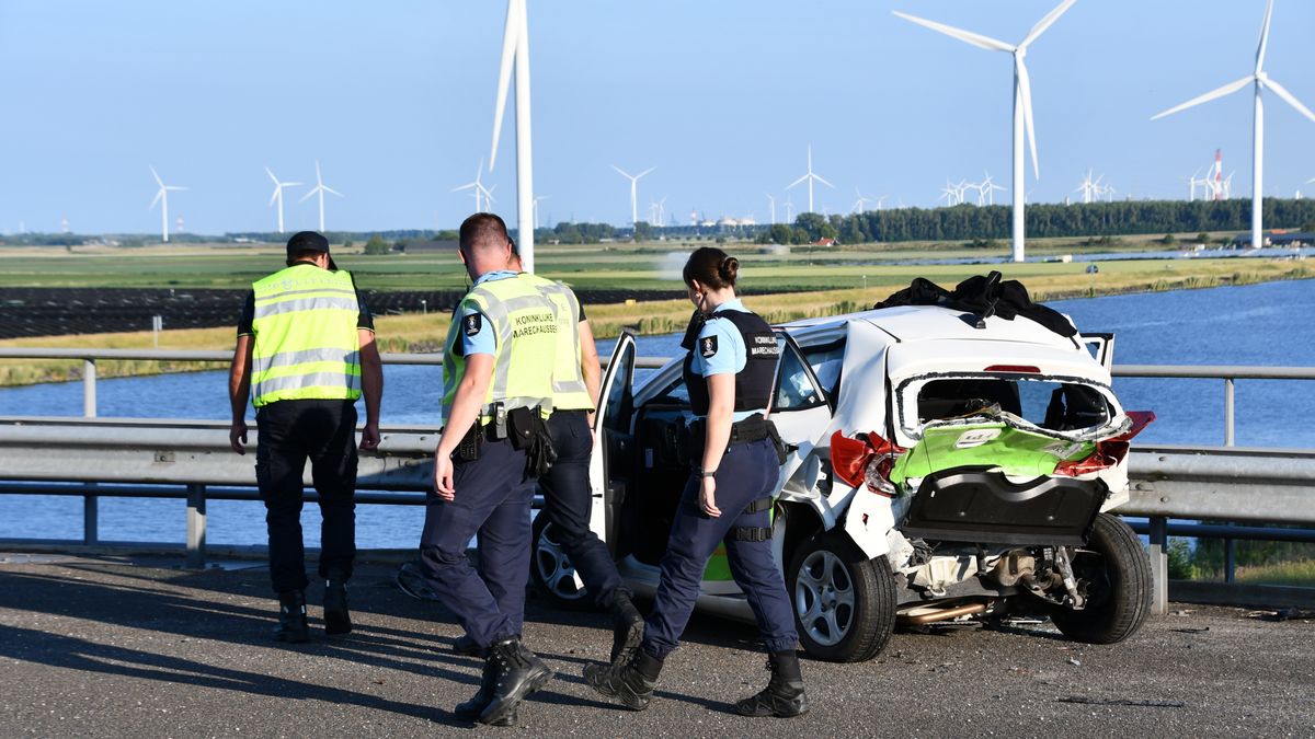 A58 bij Rilland weer open na afsluiting vanwege ongeluk met meerdere voertuigen