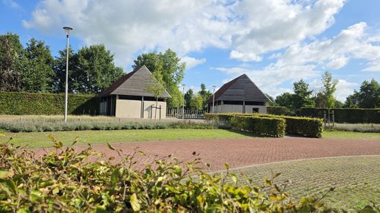 Elburg wil begraafplaats uitbreiden: 'Het raakt vol'