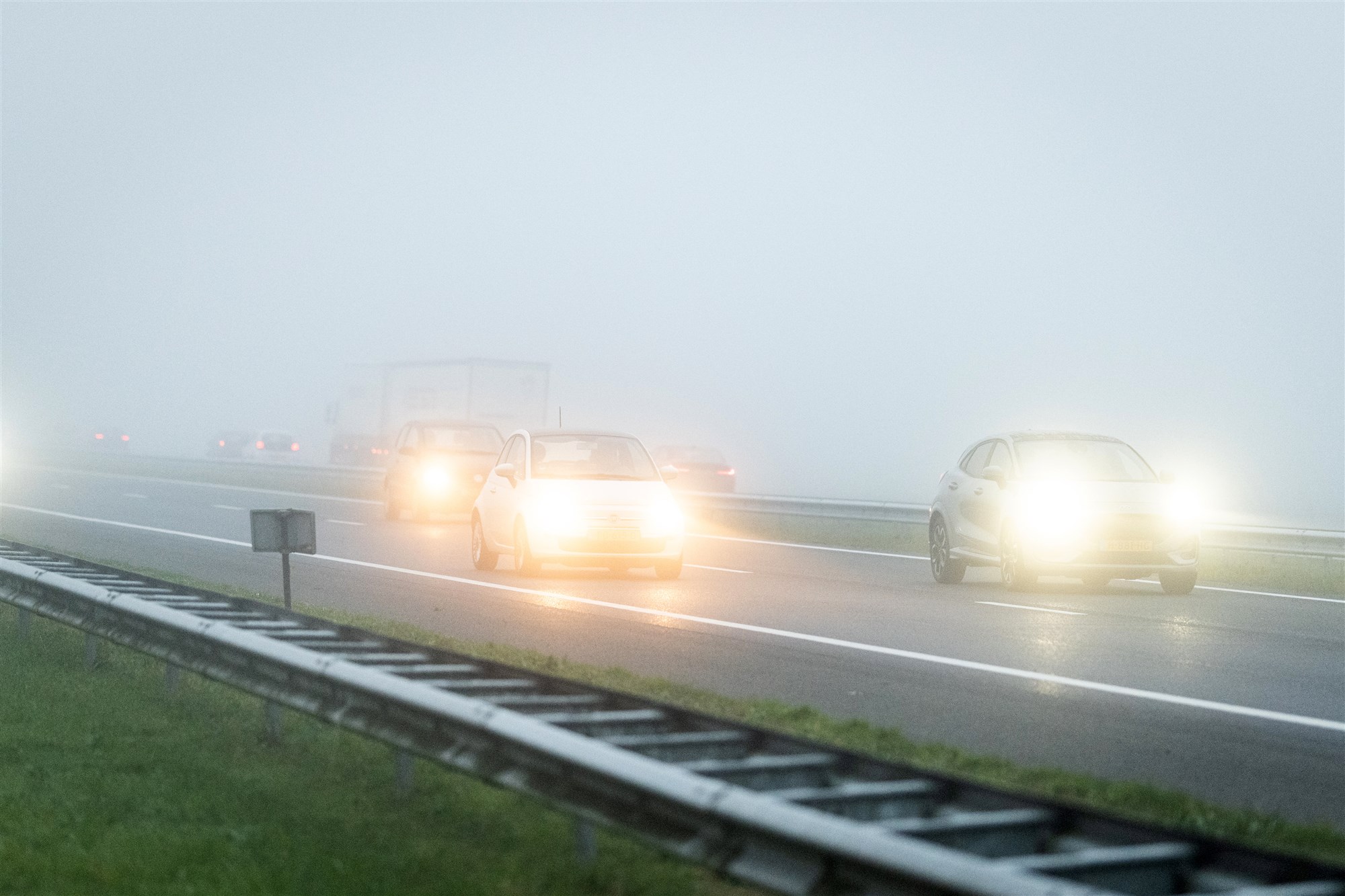 Waarschuwing Voor Dichte Mist, Westerschelde Ferry Uit De Vaart ...