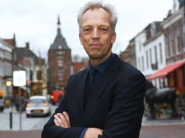 Van radioman tot burgemeester: Utrechter maakt podcast over het bizarre jaar van Sjors Fröhlich