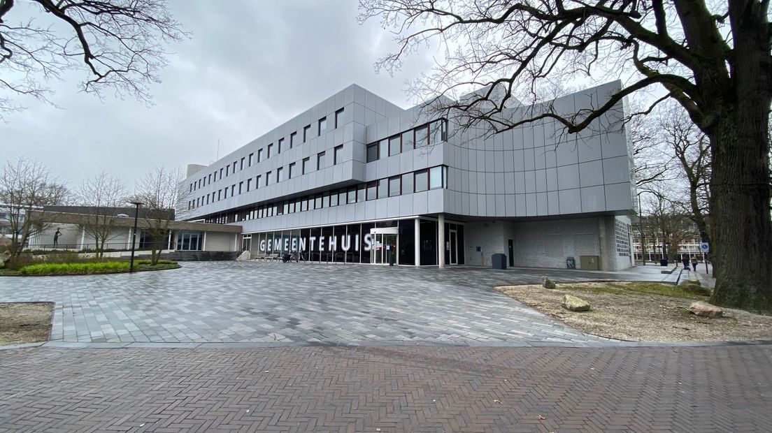 gemeentehuis Emmen