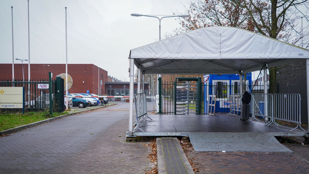 Aantal asielzoekers in Ter Apel loopt op naar bijna 2.100
