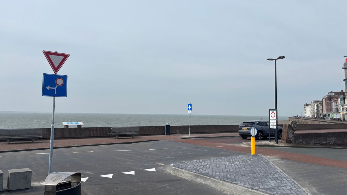 Nieuwe verkeerssituatie Boulevard Vlissingen zorgt voor verwarring: 'Ik mis echt totaal de logica'