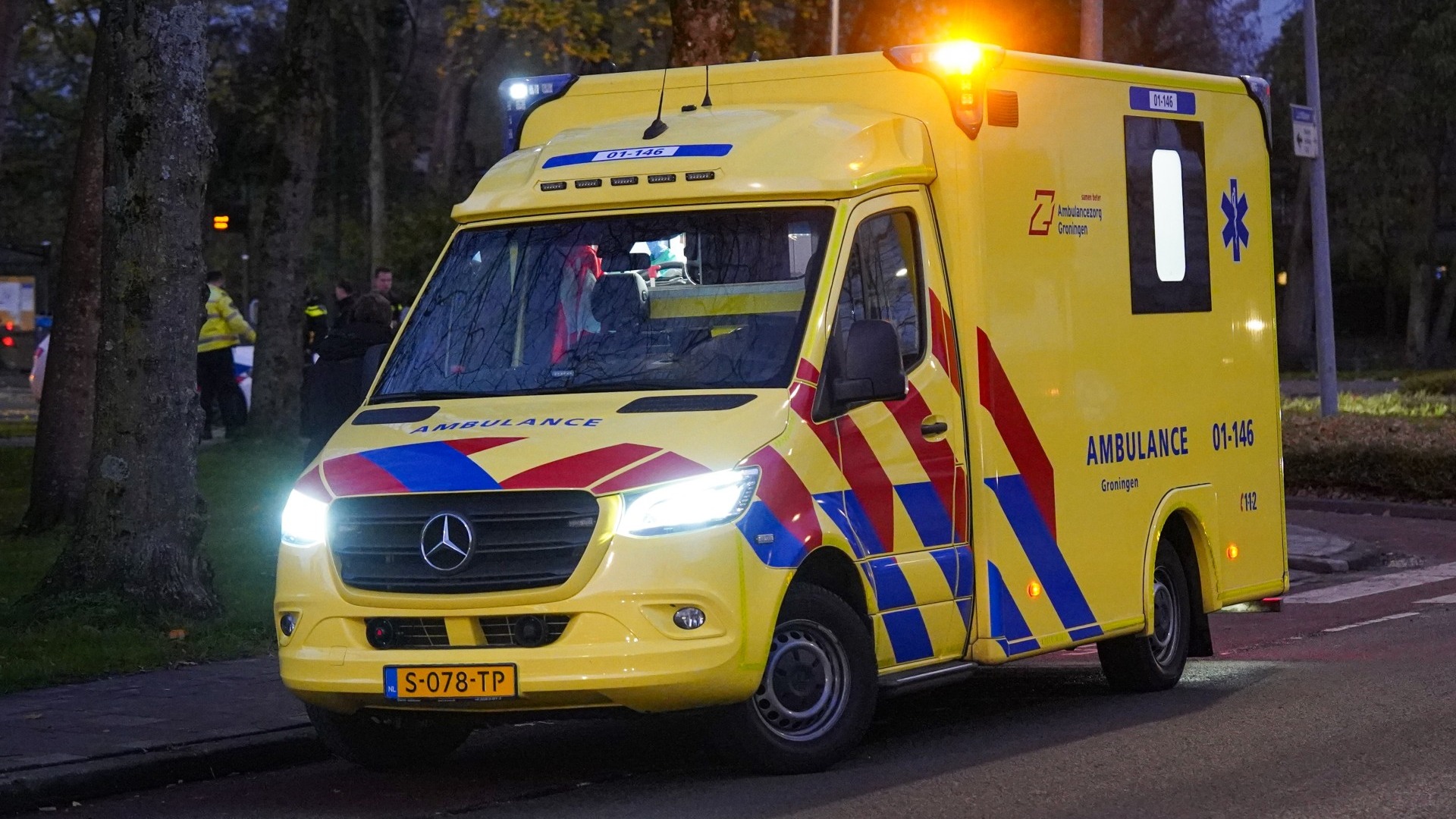 Fietser aangereden • achtervolging eindigt op A1.