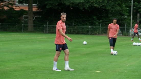 Is drie keer scheepsrecht voor Davy van den Berg? 'Ik wil slagen bij FC Utrecht' Nieuws