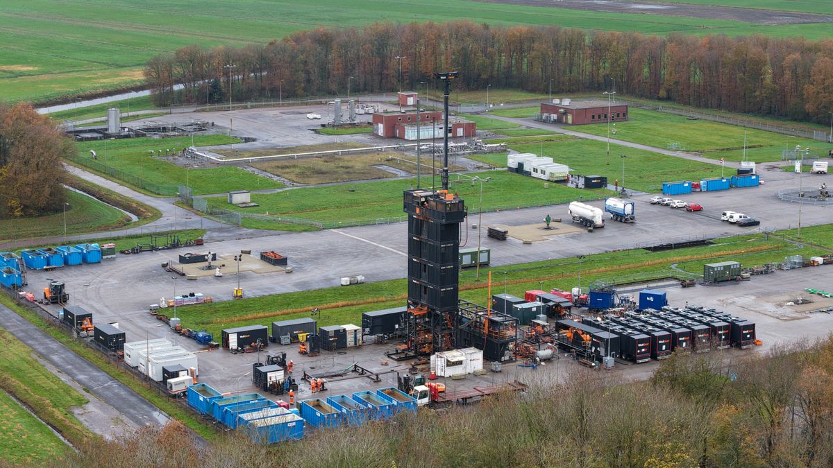 Dertig meter hoge toren ruimt leeg gasveld Oud Annerveen op