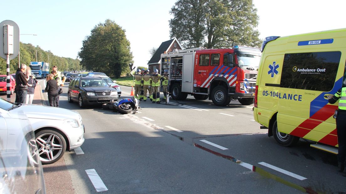 Motorrijder gewond in Wierden