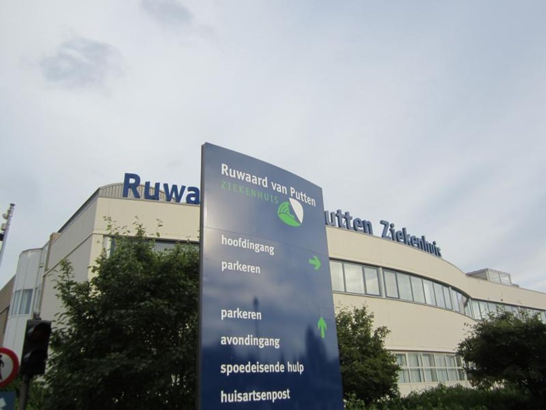 Het Ruwaard van Putten ziekenhuis in Spijkenisse voor het faillissement