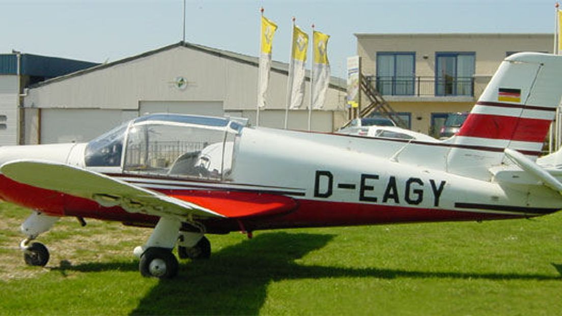 vliegveld_hoogeveen_41ec4ff9671dbc42c1257895002b748d.jpg