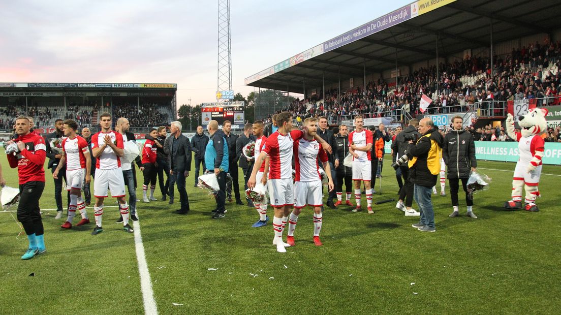 FC Emmen sloot het eerste jaar in de eredivisie af met een 1-0 zege op FC Groningen (Rechten: Gerrit Rijkens)