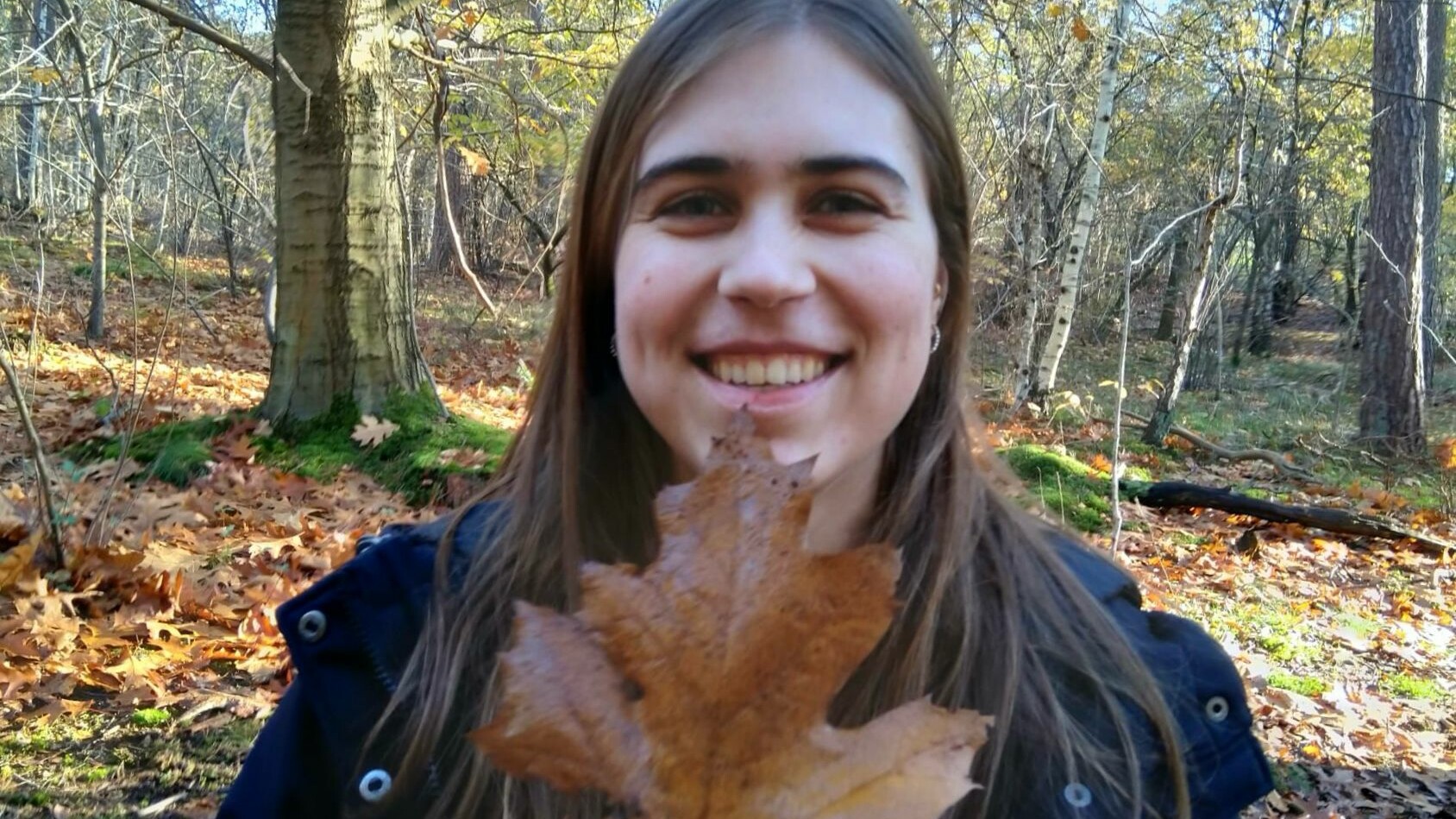Naomi nimt gjin blêd mear foar de mûle