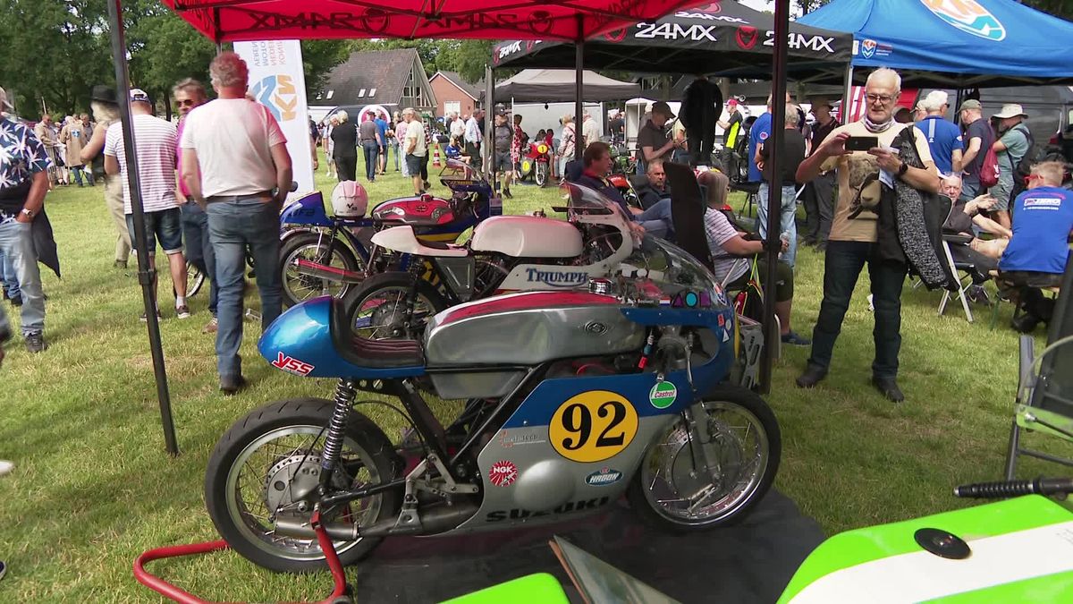 Historische TT-parade in Rolde