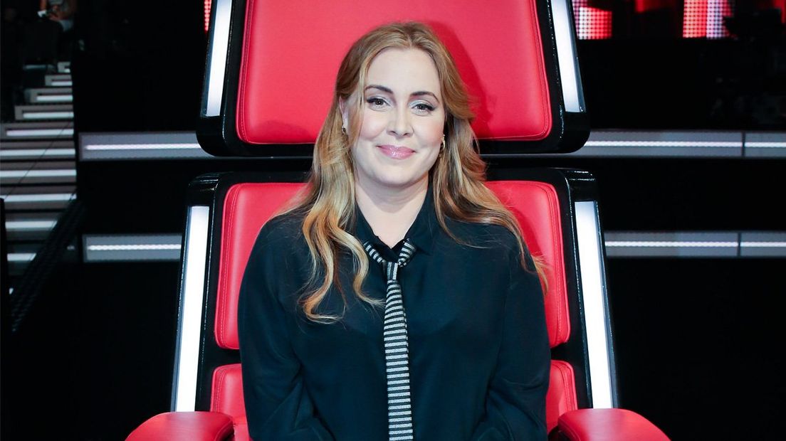 Anouk tijdens de liveshows van The Voice of Holland.